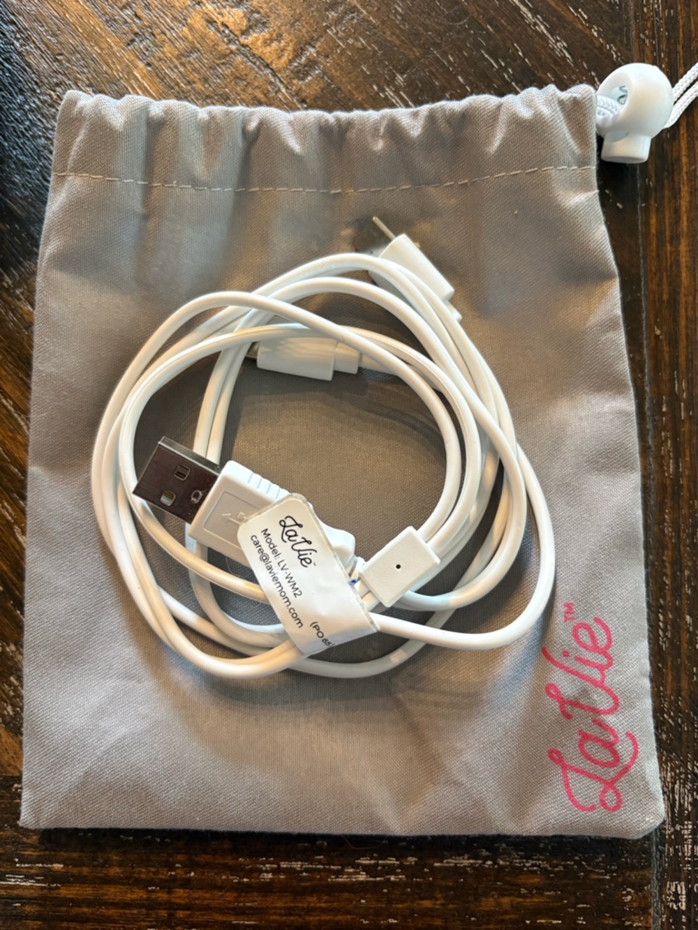 LaVie Warming Lactation Massagers (Set of 2) + Charger & Bag – NEW - Picture 12 of 12